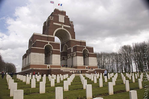 A Somme-nál eltűntek emlékhelye Thiepvalban