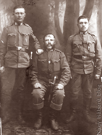 Fata Bertalan, Szabó Ferenc és Balázs Károly Kolmban készült fényképe