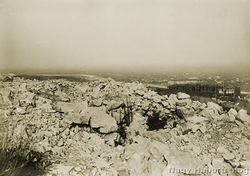 A Monte San Michele, ahol a 4-es honvédek is harcoltak ebben az időszakban a Doberdó-fennsíkon. A háttérben az Isonzó vonala.